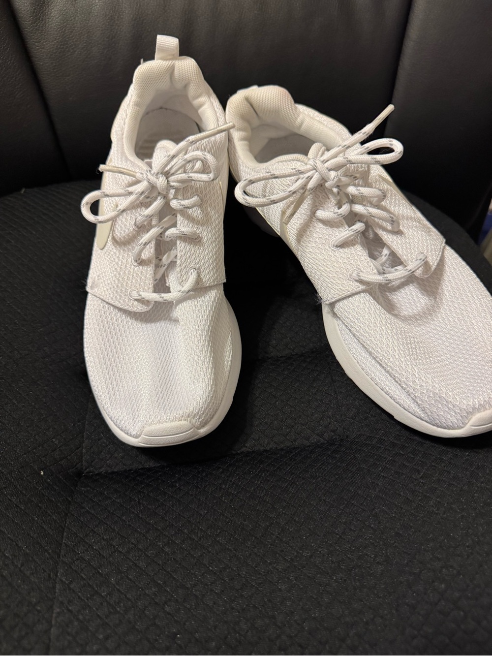 Woman’s Lightweight White Knit Athletic Sneakers